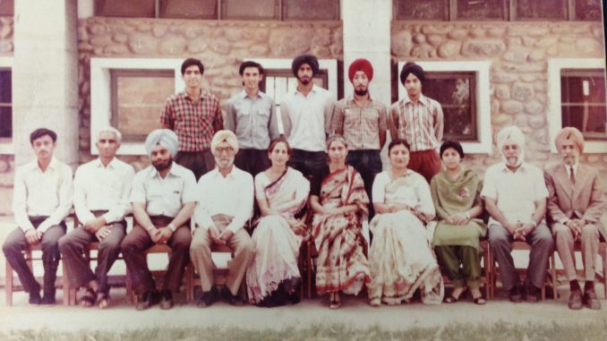 Kulbir Singh (Standing extreme right) in Central Association Govt College Chandigarh 1984-85